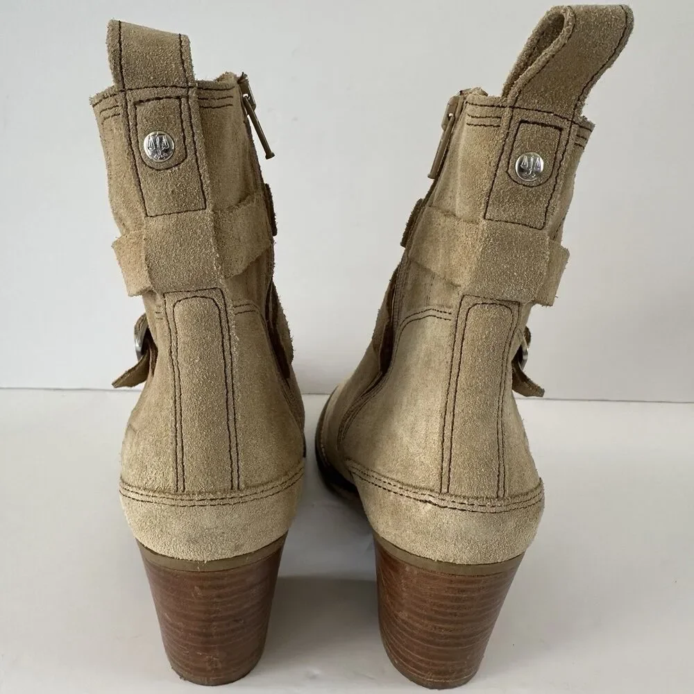 Hunter Refined Strap Boot Suede Sand Brown Size 6M Booties Womens